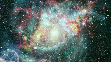 Bulutsusu renkli bulutlarda. Hubble Uzay Teleskobu kombine versiyonu. Nasa tarafından döşenmiş bu görüntü unsurları.