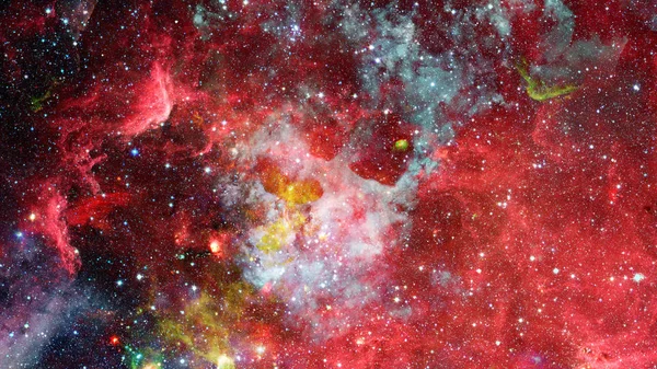 星云中一组明亮的巨型恒星 Nasa 提供的这幅图像的元素 — 图库照片