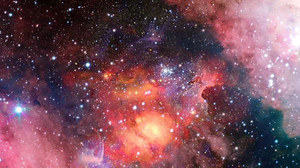 Derin uzayda nebulanın görüntüsü. Bu görüntünün elementleri NASA tarafından desteklenmektedir.