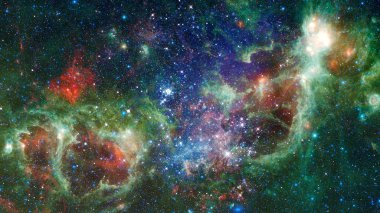 Renkli uzay nebulası. Bu görüntünün elementleri NASA tarafından desteklenmektedir.