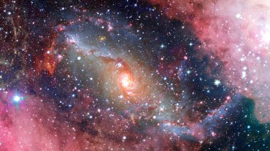 Uzaydaki sarmal galaksi. Bu görüntünün elementleri NASA tarafından desteklenmektedir.