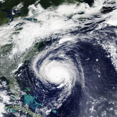 Amerika Birleşik Devletleri'nin bu görüntü Nasa tarafından döşenmiş unsurları Eylül 2018 - Doğu kıyısında kasırga Floransa ilerliyor