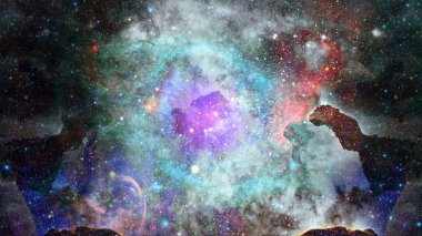 Nebula ve galaksi uzayda. Bu görüntünün elementleri NASA tarafından desteklenmektedir.