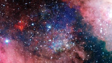 Renkli uzay nebulası. Bu görüntünün elementleri NASA tarafından desteklenmektedir.