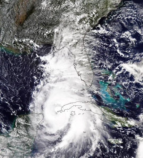 Huracán Michael cerca de Florida. Elementos de esta imagen son proporcionados por la NASA — Foto de Stock