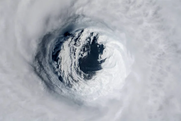 Hurrikan michael frpm space. Elemente dieses Bildes werden von der nasa — Stockfoto