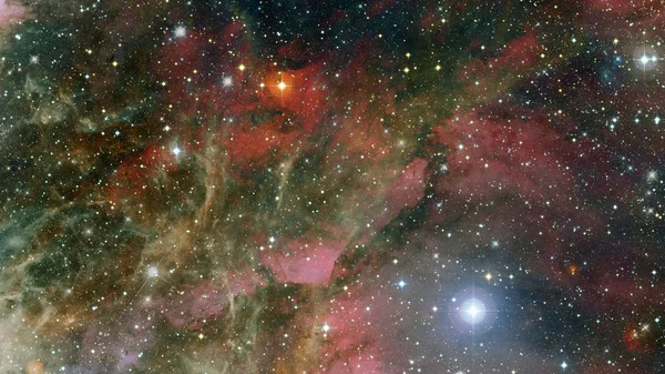 Incrível nebulosa bonita algures no espaço. Elementos desta imagem fornecidos pela NASA — Fotografia de Stock