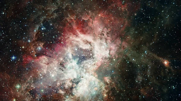 우주에는 수십억 개의 은하가 있습니다. 철저 한 배경. NASA 가 제공 한 이형상의 요소들 — 스톡 사진