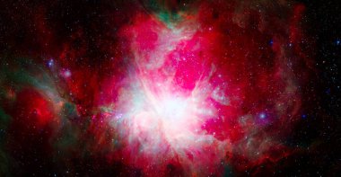 Kırmızı nebula. Bu görüntünün elementleri NASA tarafından desteklenmektedir.