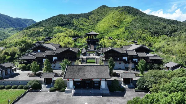 Huzhou 'daki Datang Kraliyet Çay Salonu manzarası