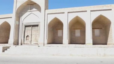 Eski bir tuğla bina, kemerler unsurları ile. Ortaçağ Asya eski binalar. Buhara, Özbekistan