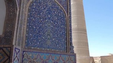 Tuğla, eski Asya binalar yüksek oval Kulesi. Ortaçağ Orta Asya mimarisi detayları