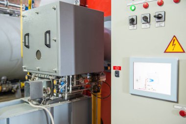 Kompresör ekipman ile modern endüstriyel kazan dairesi. Denetim Masası