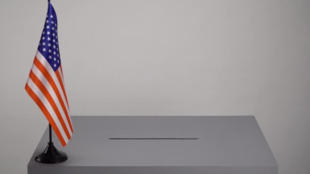 Hlasovací Políčko Národní Vlajkou Usa Prezidentské Parlamentní Volby Volební Hlasatel — Stock video