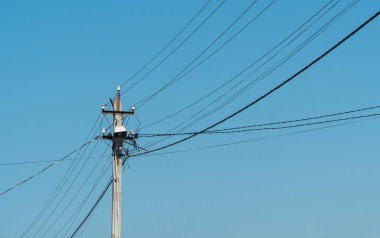 post elektrik, yalıtımlı