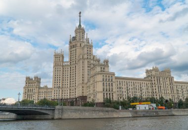 Stalin'in kulesi, manzara