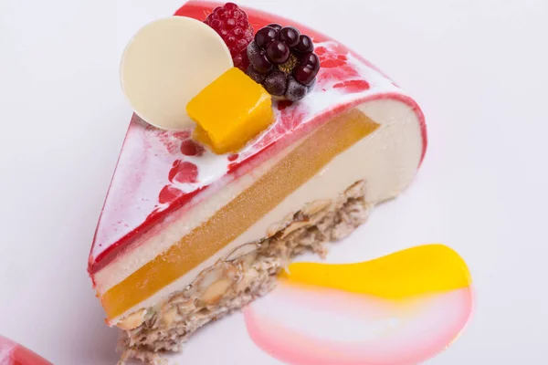 Delicioso Pastel Fresa Plato Blanco — Foto de Stock