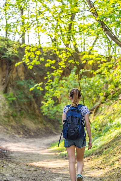 Güzel bir geçit ile yürümek