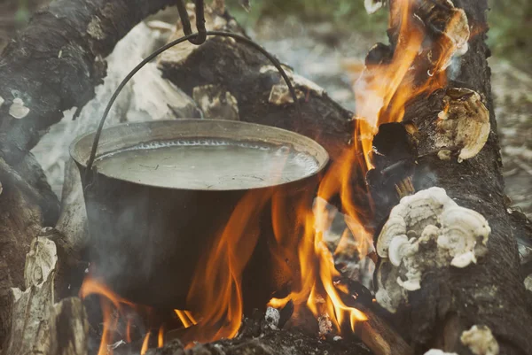 Boiling Water Bowler Bonfire — Stock Photo, Image