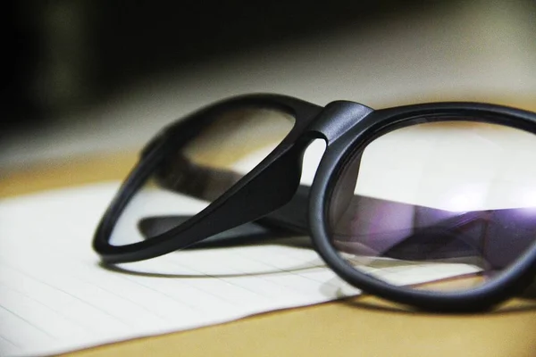 Gafas Ojo Negro Aisladas Sobre Fondo Blanco — Foto de Stock