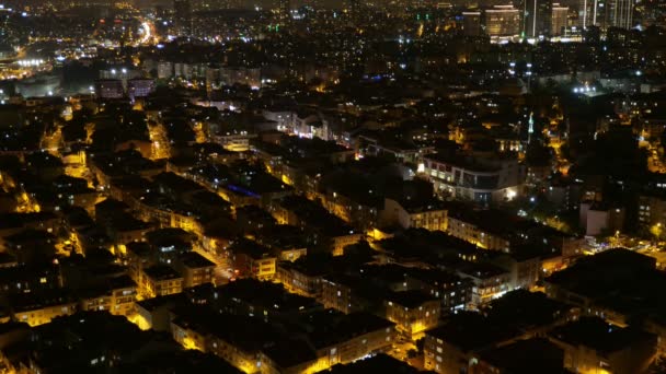 Luchtfoto van Istanbul Cityscape Downtown in Turkije 's nachts, timelapse. — Stockvideo