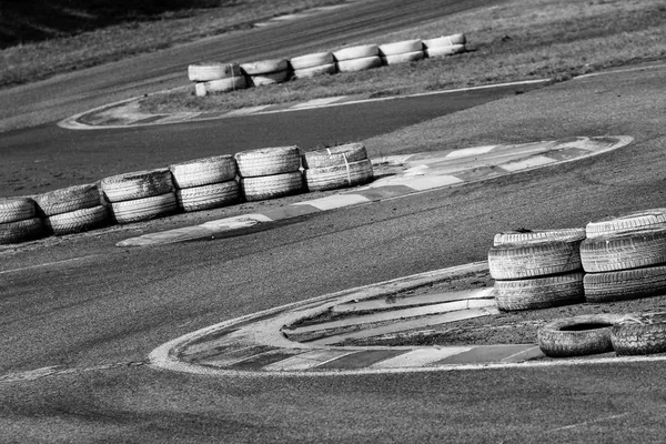 Uma Imagem Detalhada Uma Parte Pista Corridas Chicane Com Freios — Fotografia de Stock