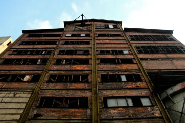 Una Imagen Zona Industrial Abandonada Utilizada Ahora Como Parque Tiempo — Foto de Stock