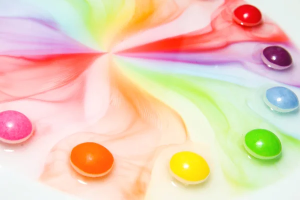 Candies Dissolving Water Making Colorful Show — Stock Photo, Image