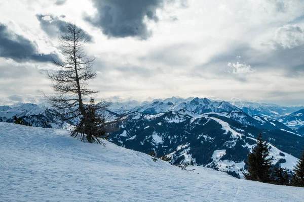 Una Foto Del Día Soleado Los Alpes Austriacos Visibilidad Genial —  Fotos de Stock