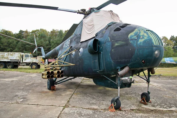 Picture Old Abandoned Military Airbase Czech Republic Full Old Rusty — Stock Photo, Image