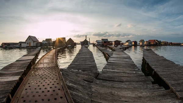 Una Foto Tomada Por Lago Bokod Hungría Durante Noche Las — Foto de Stock