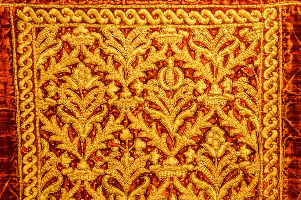 Detalhe Antiga Tapeçaria Têxtil Judaica Com Detalhes Ornamentais Coloridos — Fotografia de Stock