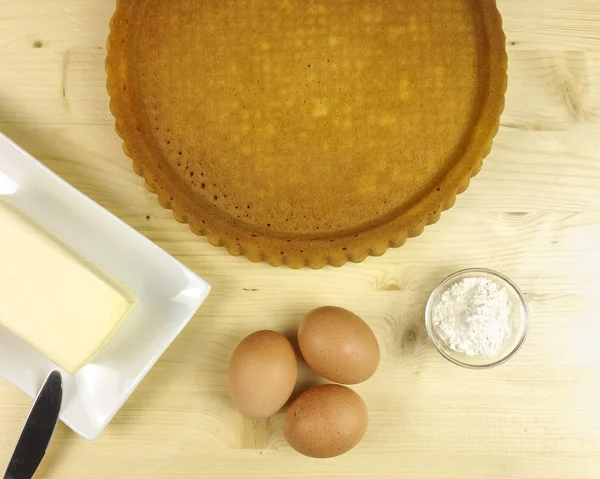 Leere Torte Auf Hölzernem Hintergrund Draufsicht — Stockfoto