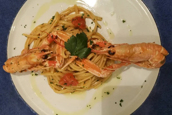 Italienische Spaghetti Mit Scampi Draufsicht — Stockfoto