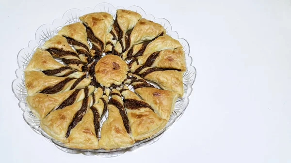 çikolatalı puf böreği kek