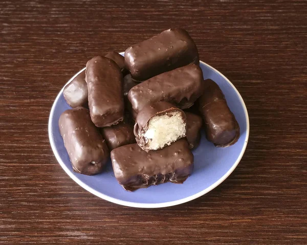 Hausgemachte Schokolade Und Kokos Trick — Stockfoto