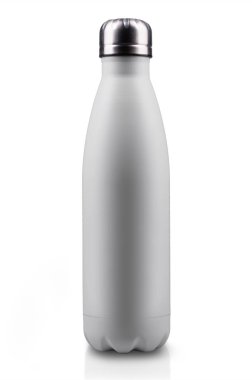 Beyaz arka plan üzerinde izole beyaz boş Paslanmaz termomineral su şişesi yakın çekim.