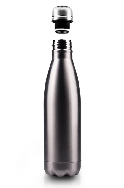 ステンレス熱水のボトル 空モックアップ クローズ アップ ホワイト バック グラウンドの分離開設シルバー色 — ストック写真