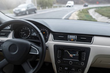 Araç navigasyon sistemi modern araba iç