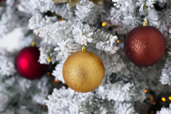 Julgran Dekoration Suddig Bakgrund Vinter Humör — Stockfoto