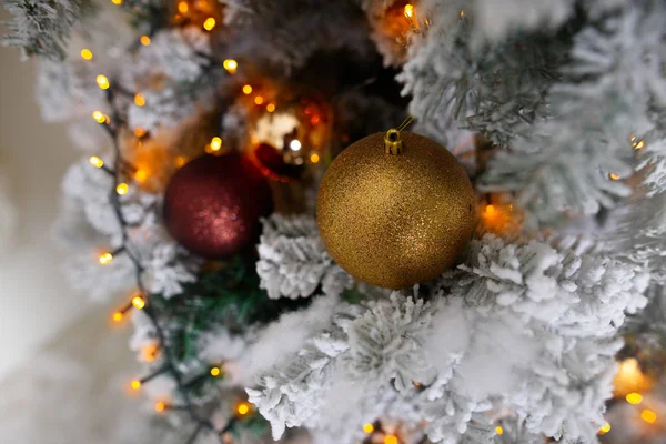 Julgran Dekoration Suddig Bakgrund Vinter Humör — Stockfoto