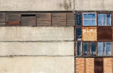 çok ağır kirli Sanayi Fabrikası kalıntıları, burayı bir Avrupa'nın en kirli bir yer olarak bilinen.