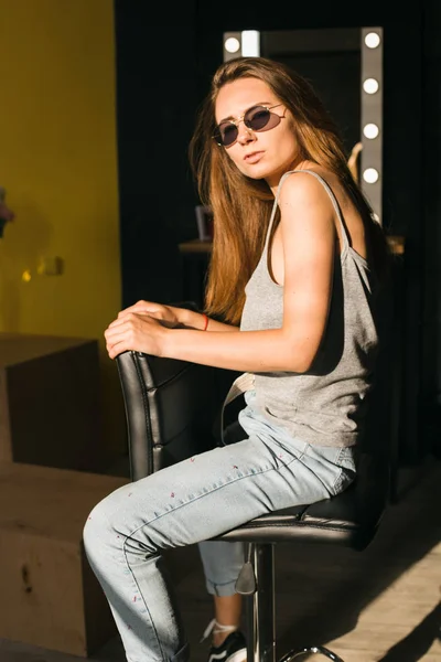 Portraits Beautiful Brunette Girl Sunglasses — Stock Photo, Image