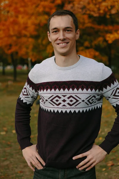 Handsome Guy Sweater Autumn Park — Stock Photo, Image