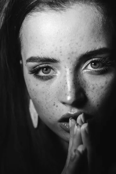 Black White Dramatic Portrait Beautiful Girl Long Hair Freckles — Stock Photo, Image