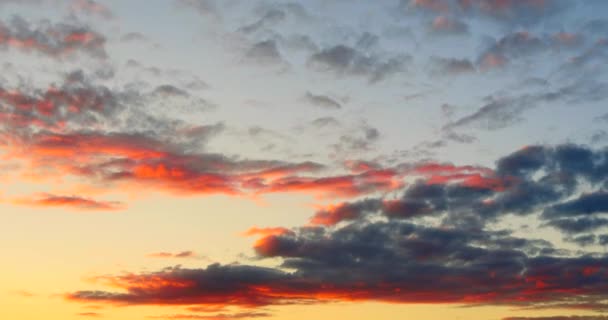 タイムラプス夜の空雲の夕焼け — ストック動画