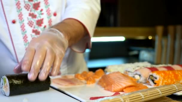 Close Hands Making Long Sushi Rolls Nigiri Japanese Cuisine Master — Stock Video