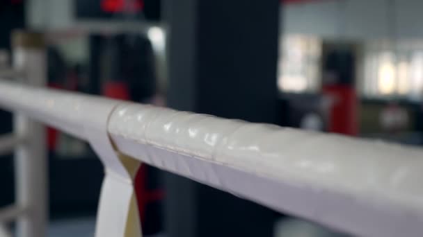 Arka Plan Boks Ringi Bulanık Yumruk Çanta Içinde Jimnastik Salonu — Stok video