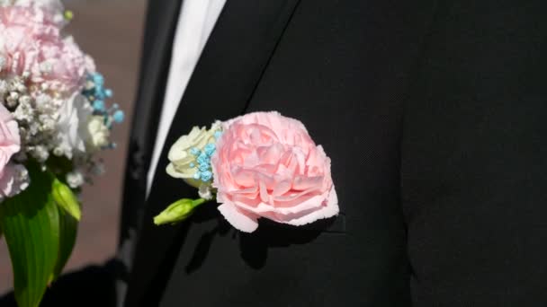 Zbliżenie Bukiet Kwiatów Garnitur Dzień Ślubu — Wideo stockowe