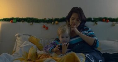Anne ve Çocuk, Smarphone 'da 